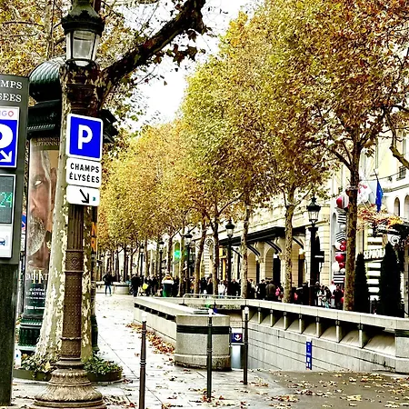 Champs Elysees 8 Apartment *